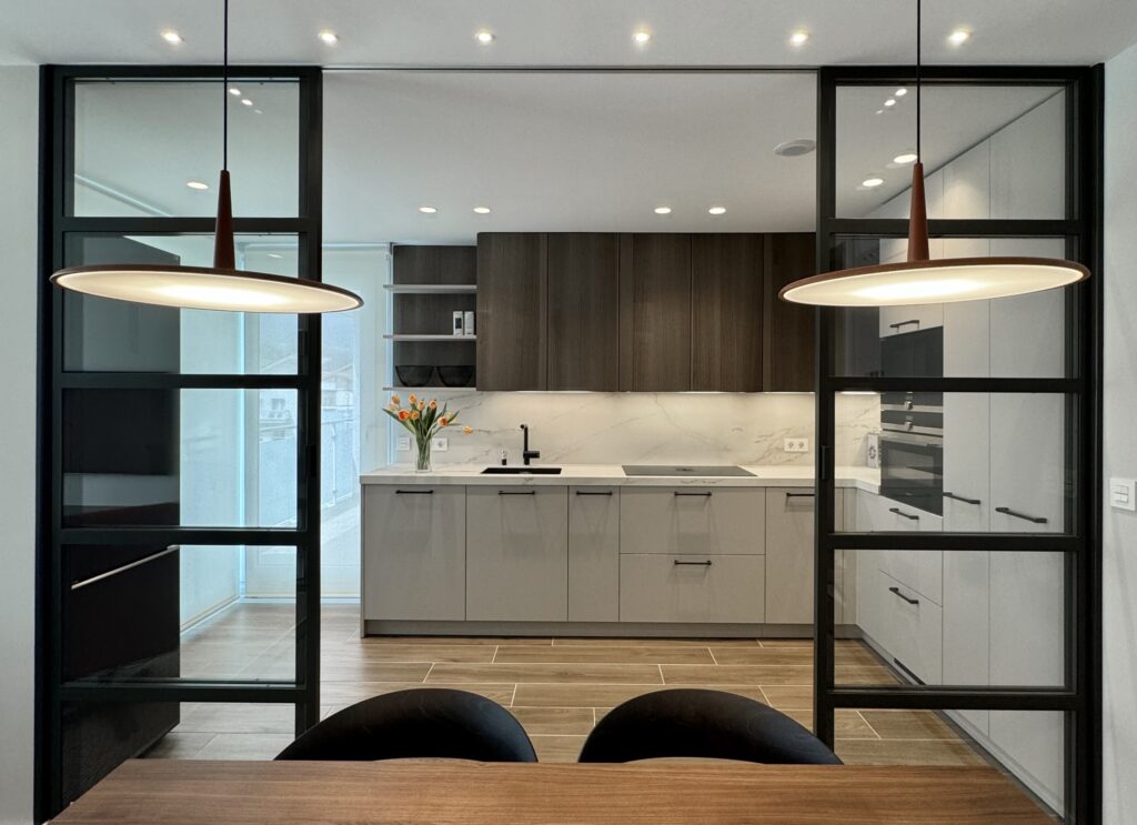 cocina abierta de vivienda en bizkaia